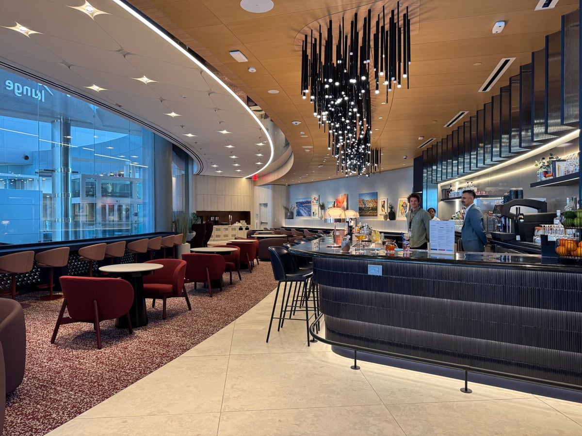 First Look at the New Capital One Lounge in Las Vegas