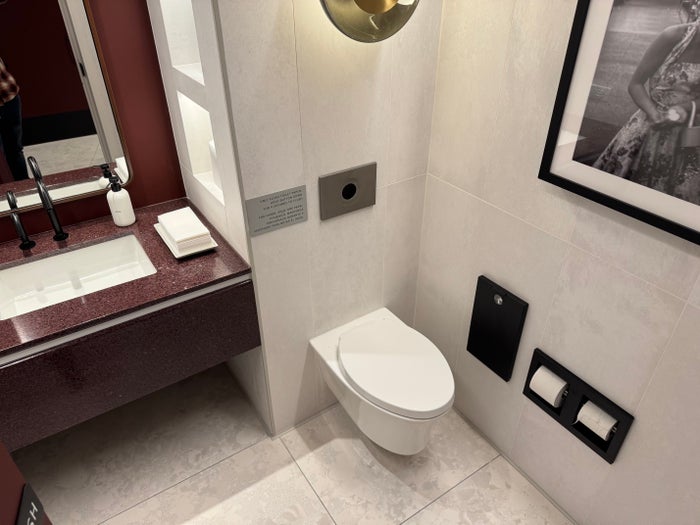 Capital One Lounge Las Vegas restroom interior Capital One Lounge Las Vegas restroom interior