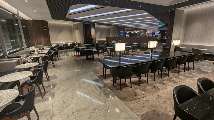 Changi T3 Silverkris business class lounge left end Changi T3 Silverkris business class lounge left end