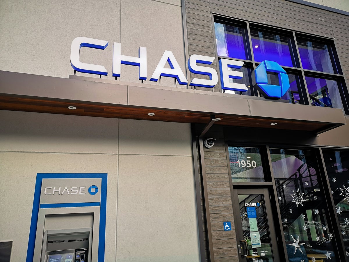 Chase Confirms Sapphire Reserve Changes Are Coming, Hints at New Business Card