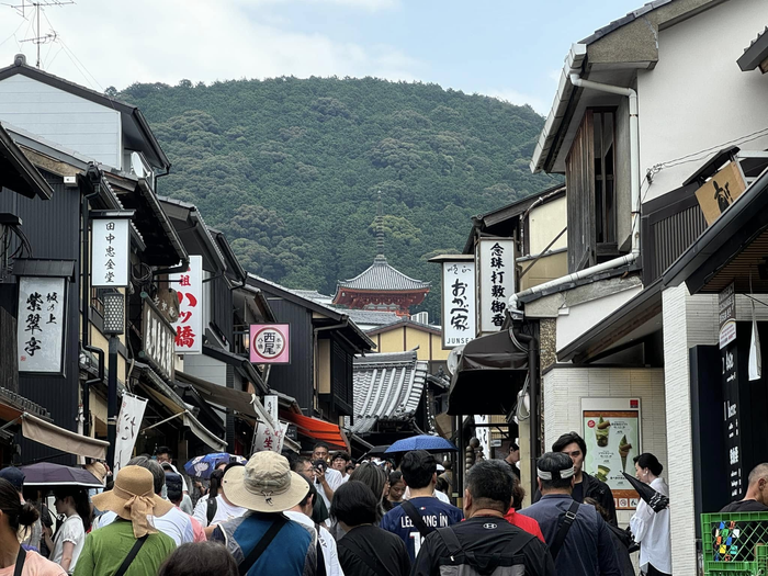 Crowds in Kyoto