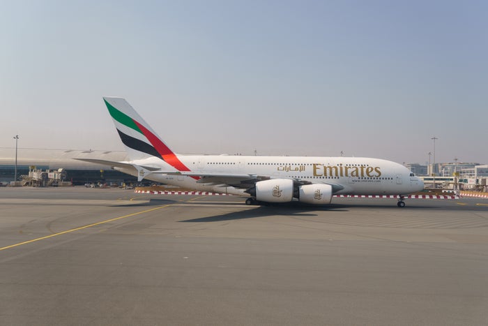 Emirates Halts Amex and Chase Transfers Between May 29 and June 30