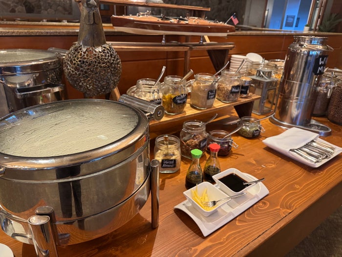 Everline Resort Spa Destination Hyatt Cascades breakfast buffet oatmeal Everline Resort Spa Destination Hyatt Cascades breakfast buffet oatmeal