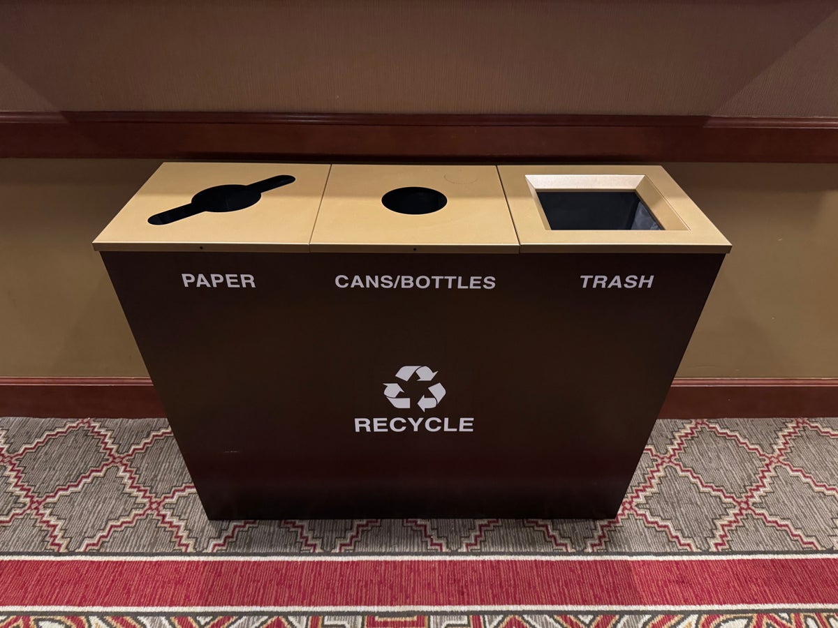 Everline Resort Spa Destination Hyatt elevator waiting area bins