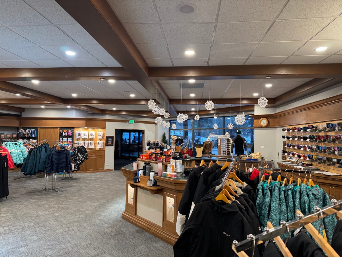 Everline Resort Spa Destination Hyatt sports shop