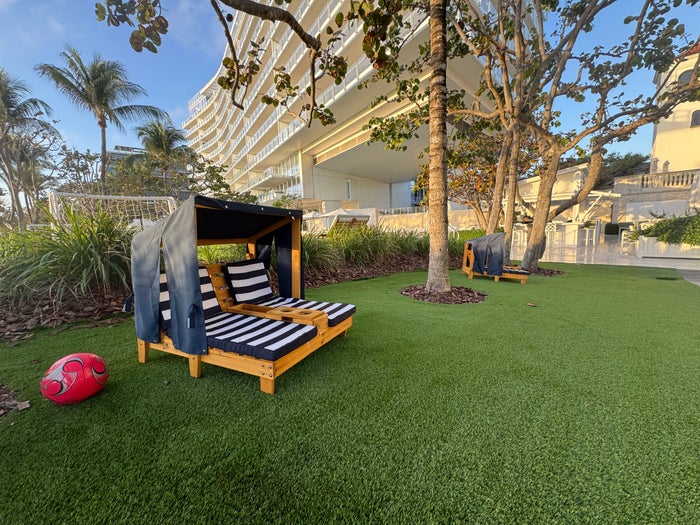 Four Seasons Surf Club Lawn Area