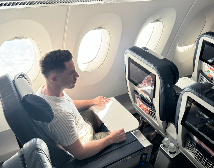 Flying French Bee premium economy Flying French Bee premium economy