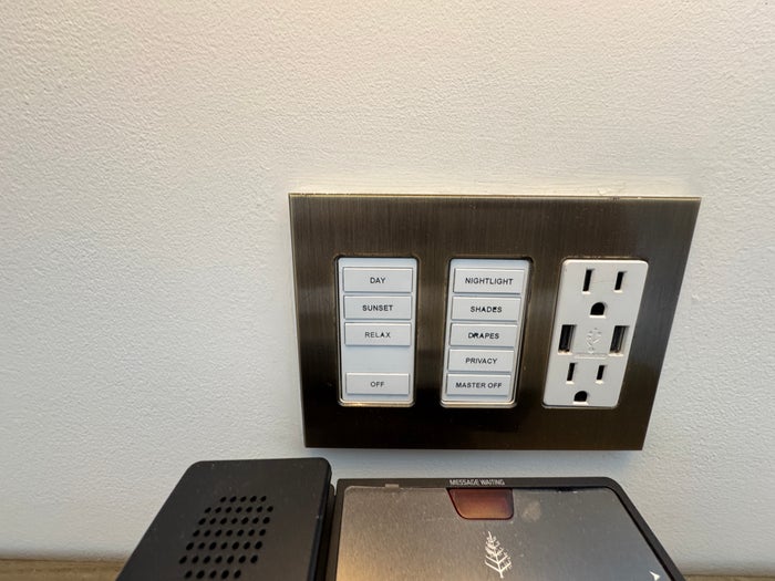 Four Seasons Surf Club Room control