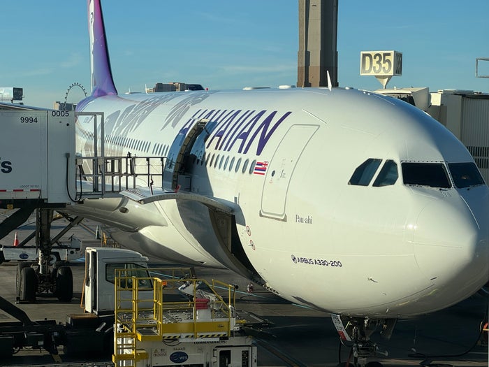 [Expired] Get Alaska MVP Status Through 2026 After 1 Round-Trip Flight to Australia or New Zealand