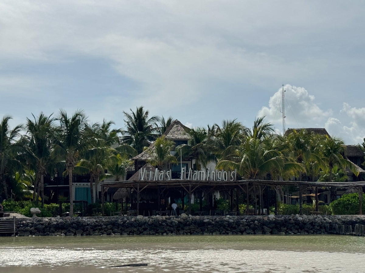 Hotel Villas Flamingos property view from beach