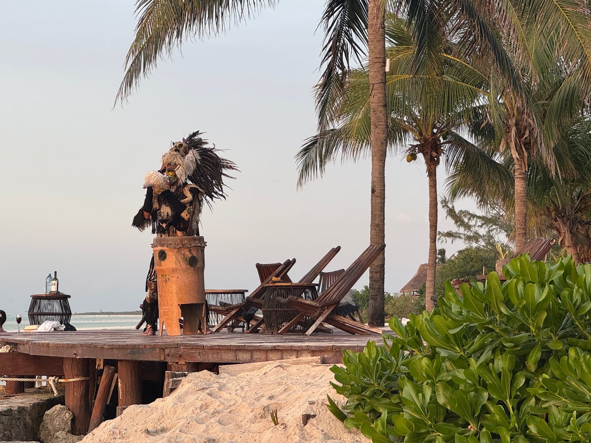 Hotel Villas Flamingos sunset ceremony