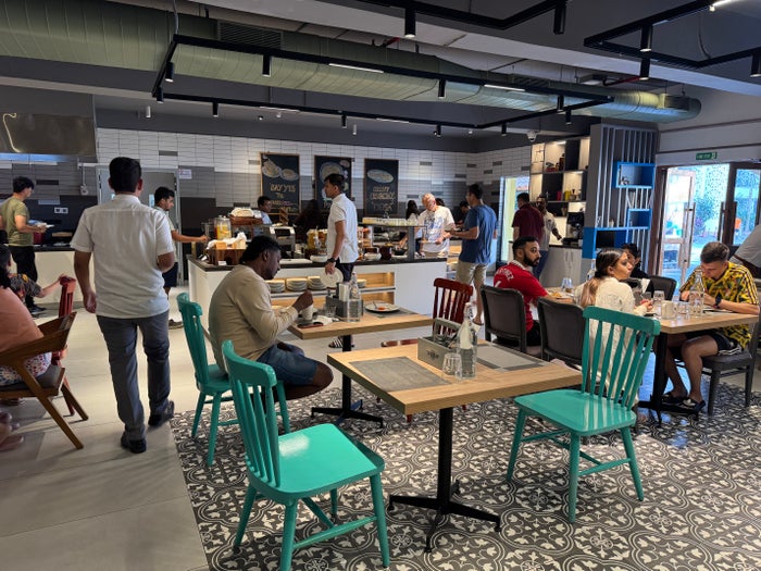 Hyatt Place Goa Candolim Zing breakfast interior seating