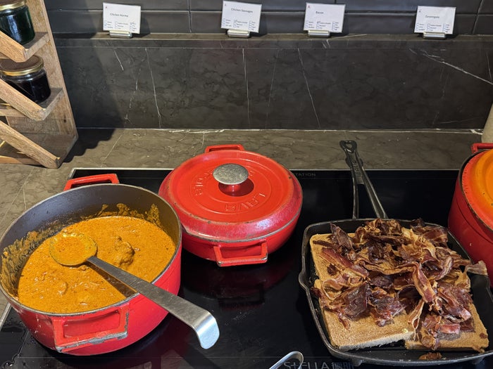 Hyatt Place Goa Candolim Zing breakfast korma bacon