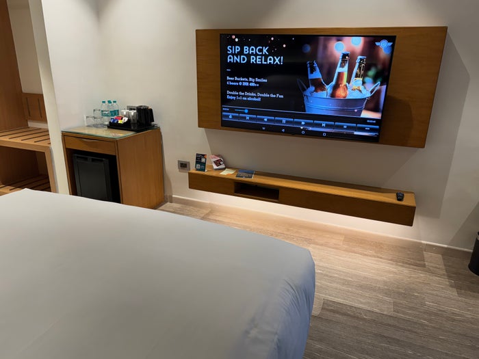Hyatt Place Goa Candolim king room TV