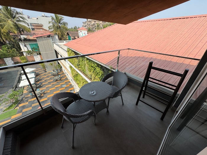 Hyatt Place Goa Candolim king room balcony