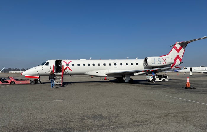 An In-Depth Flight Review of JSX: A By-the-Seat Private Jet Experience [SNA to RNO]