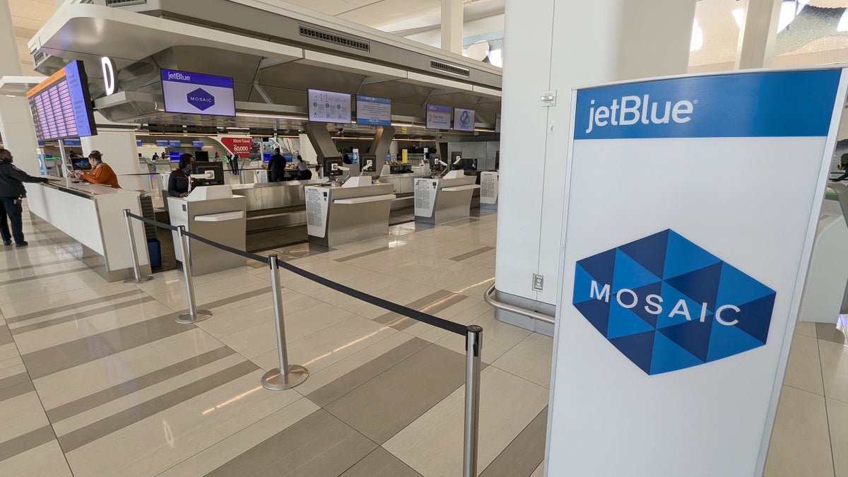 LaGuardia Terminal B JetBlue Mosaic Check in