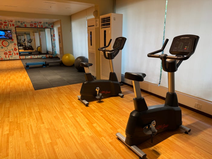 Le Meridien Goa Calangute gym bikes mats