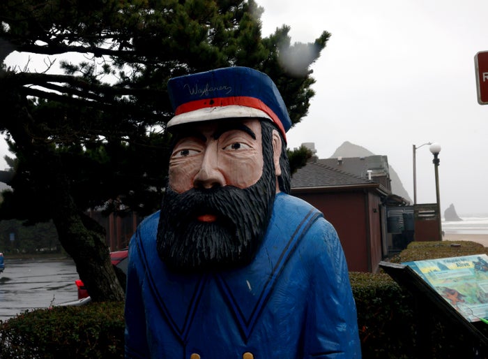 Oregon coast sea captain statue