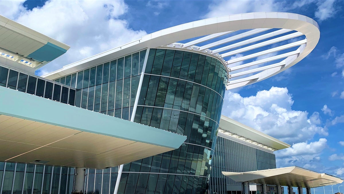 Orlando International Airport [MCO]: Ultimate Terminal Guide