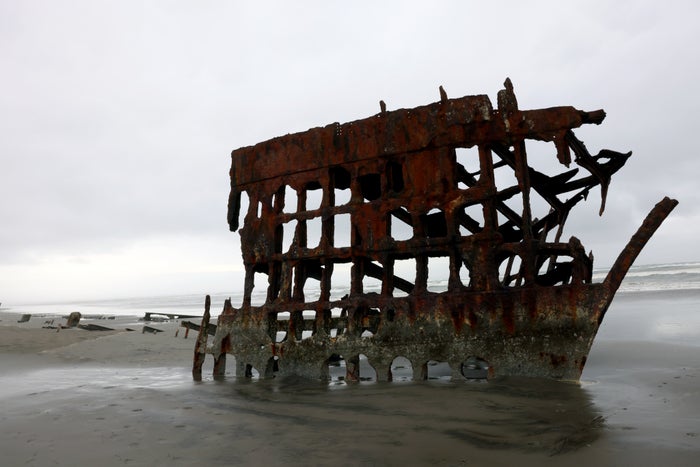 Peter Iredale shipwreck Fort Stevens Oregon