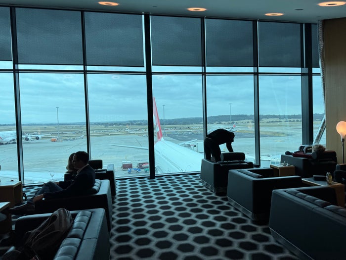 Qantas Business Class Lounge