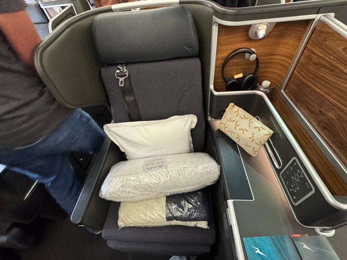 Qantas Business Class Pod