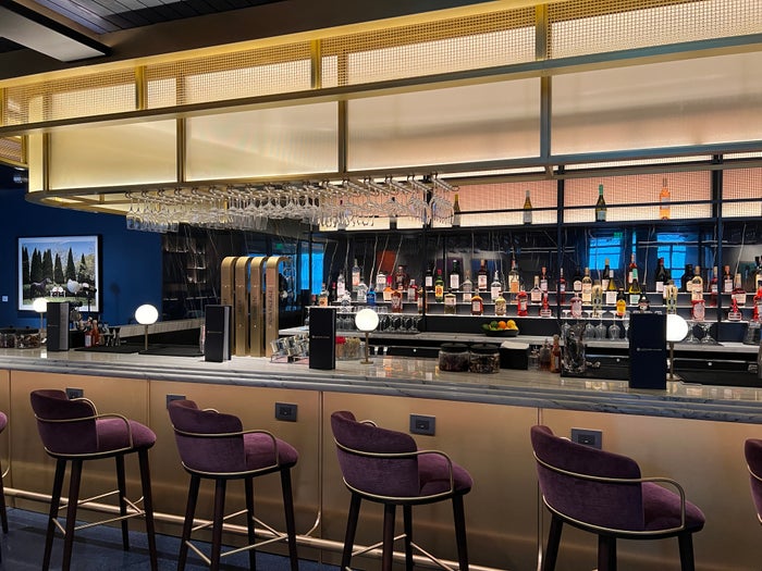 Sapphire Lounge PHL Bar Seats