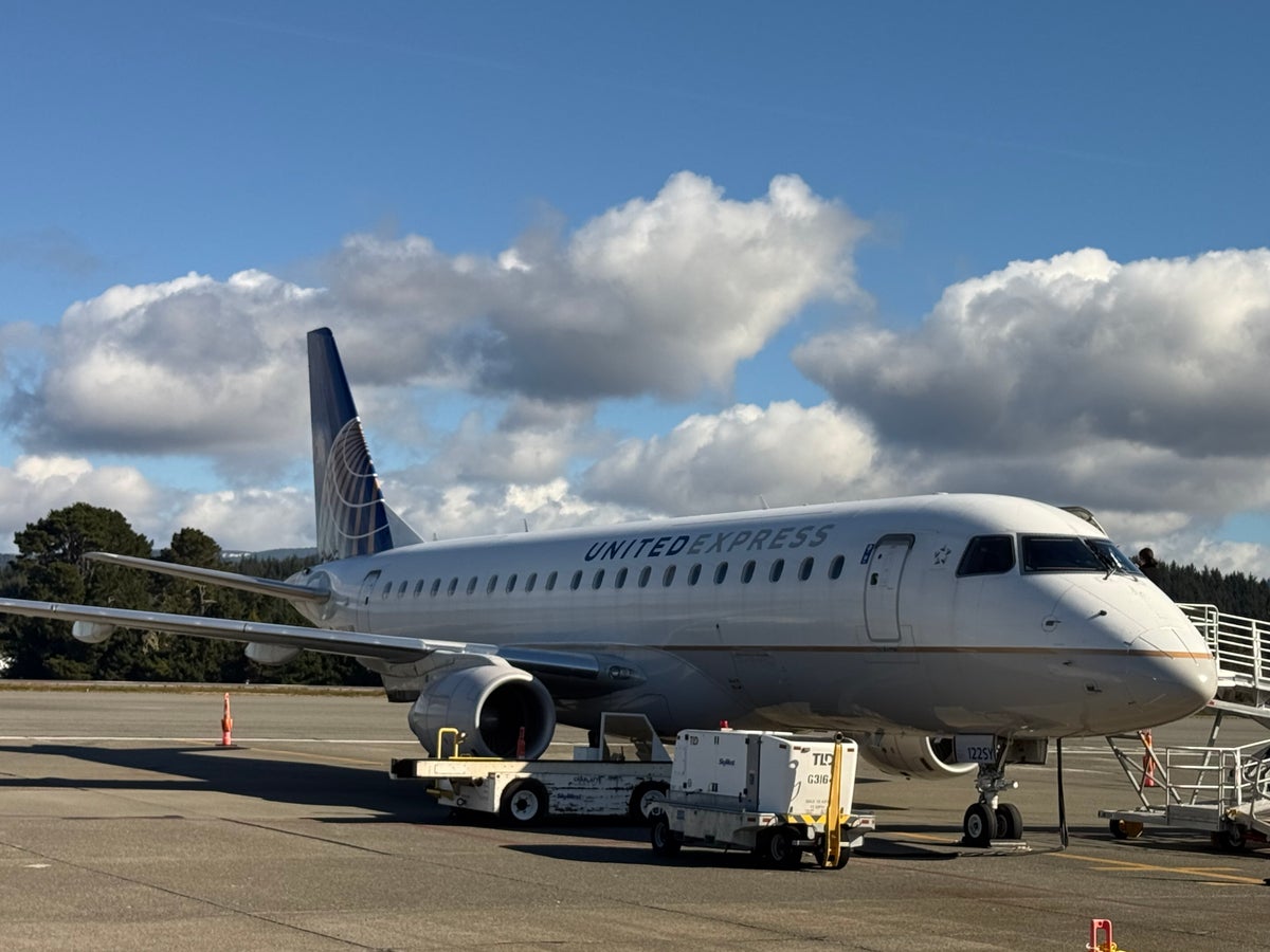 United Airlines Completes First Installation of Starlink Inflight Wi-Fi