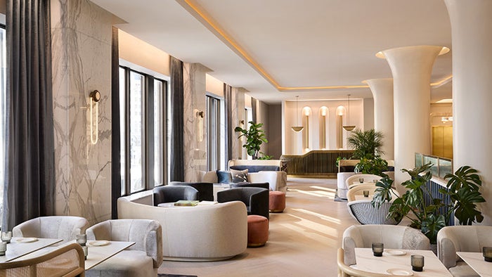 intercontinental indianapolis opens in the historic illinois building following 120 million image 1 InterContinental Indianapolis lobby