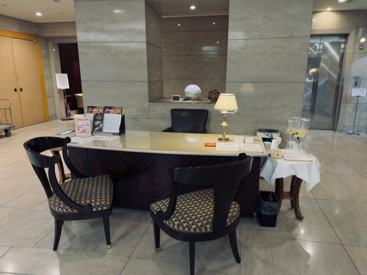 ANA Crowne Plaza Nagoya concierge desk