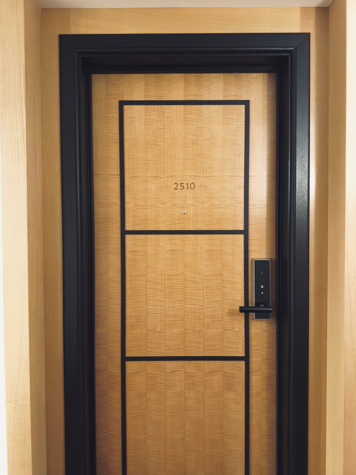 ANA Crowne Plaza Nagoya door