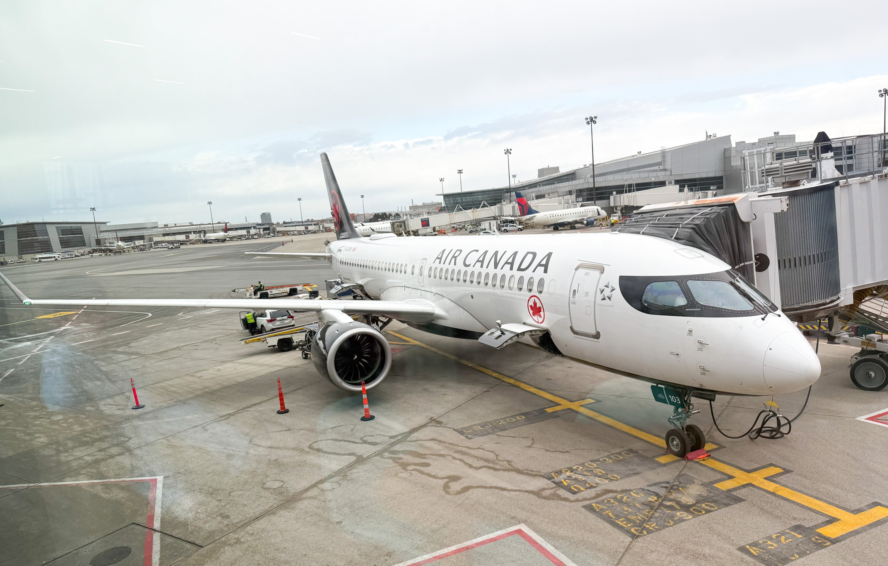 Up to 3.5x Aeroplan Points on Select Air Canada Flights