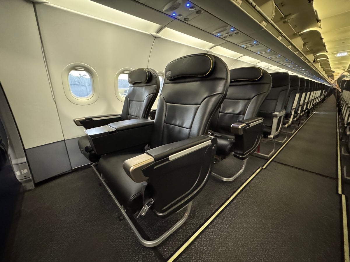 Big Front Seat Spirit Airlines