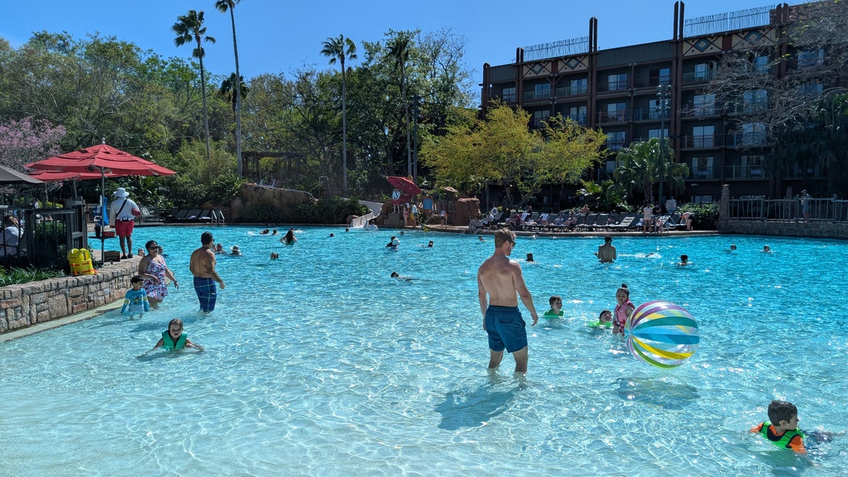 Disneys Animal Kingdom Lodge amenities pool