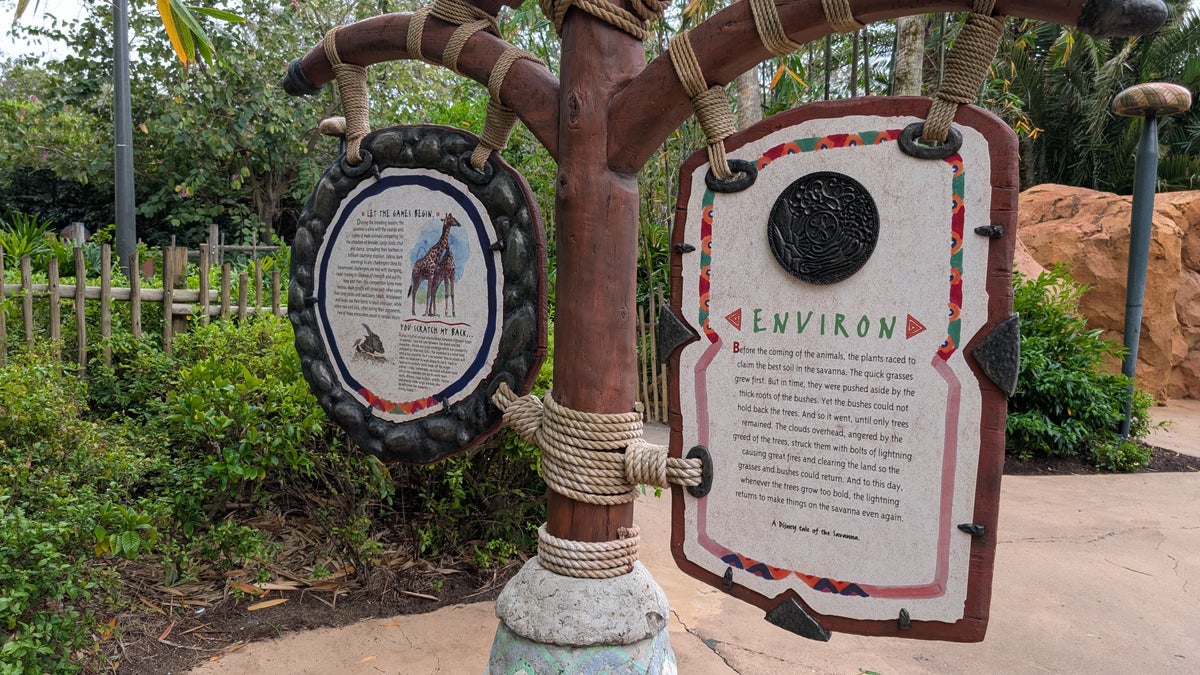 Disneys Animal Kingdom Lodge amenities savanna walk educational signs