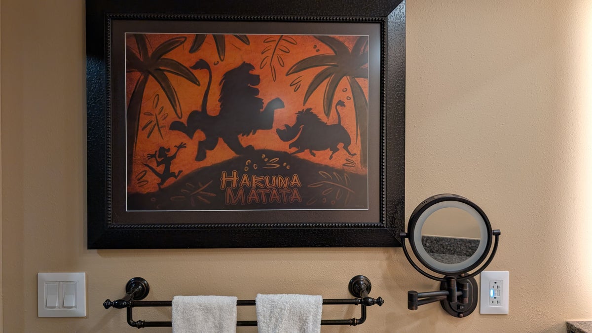 Disneys Animal Kingdom Lodge guest room bathroom art