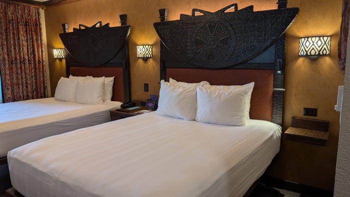 Disneys Animal Kingdom Lodge guest room queen beds Disneys Animal Kingdom Lodge guest room queen beds