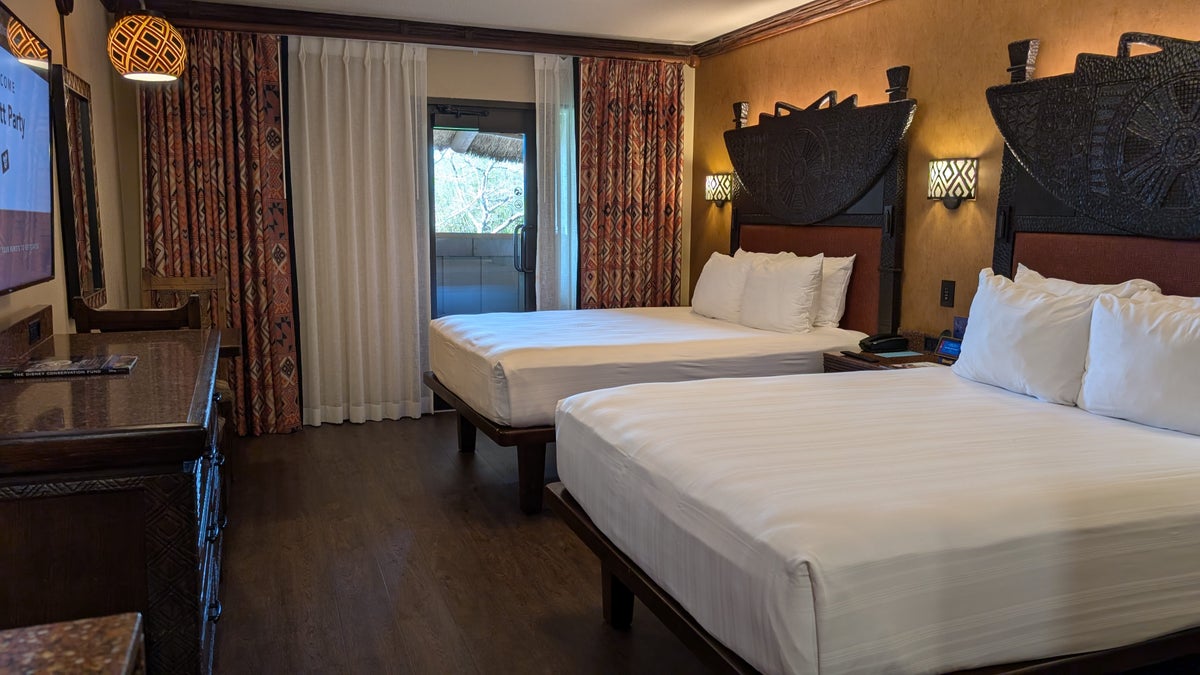 Disneys Animal Kingdom Lodge guest room