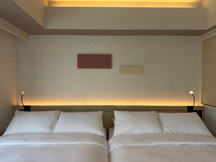 DoubleTree by Hilton Tokyo Ariake bed headboard
