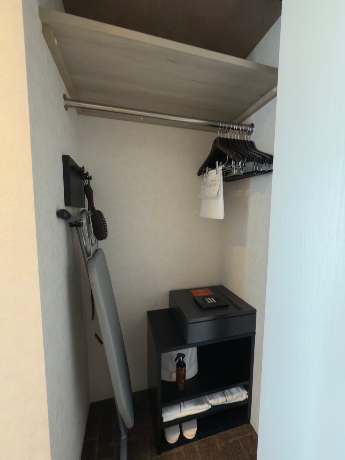 DoubleTree by Hilton Tokyo Ariake closet interior