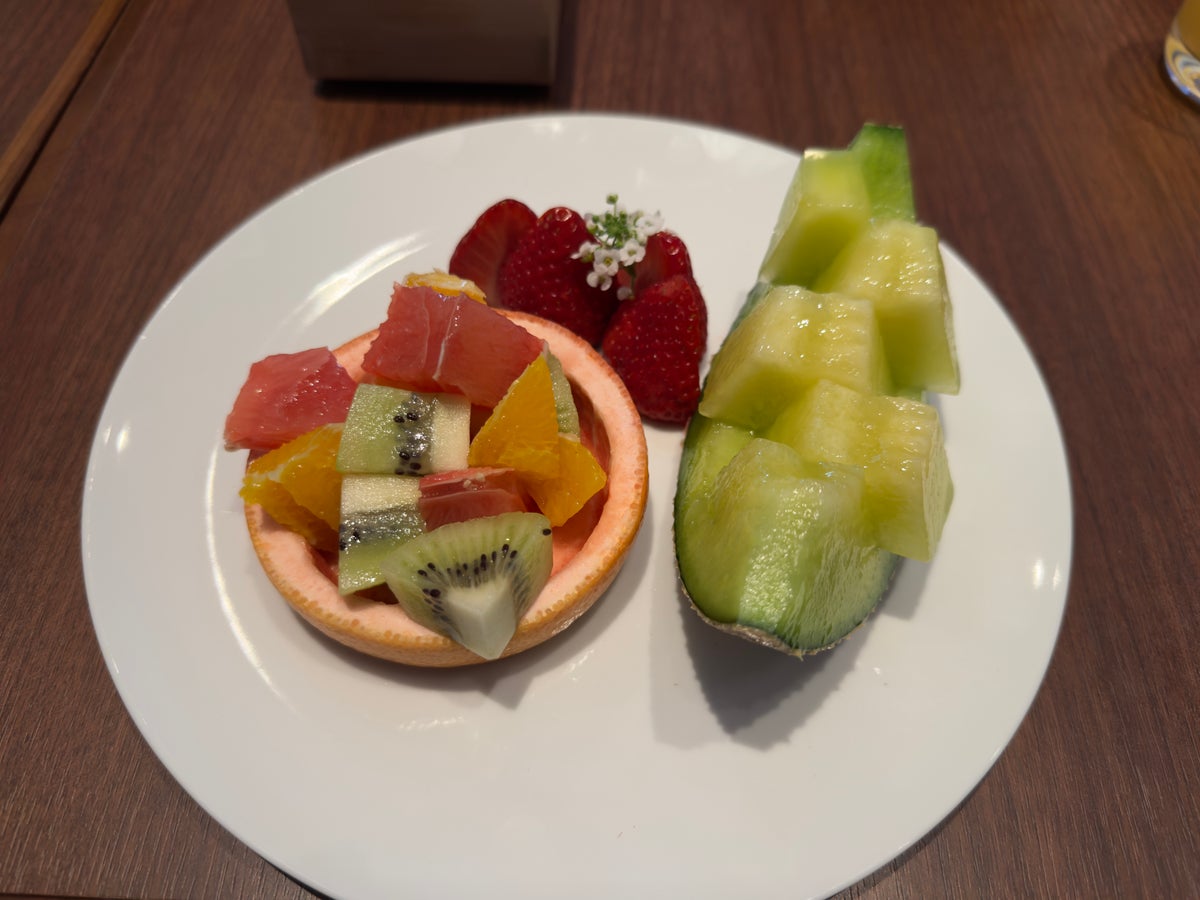 DoubleTree by Hilton Tokyo Ariake cocktail hour surprise