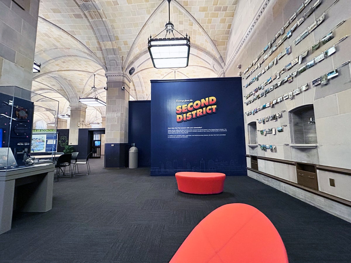 Federal Reserve of New York interior 