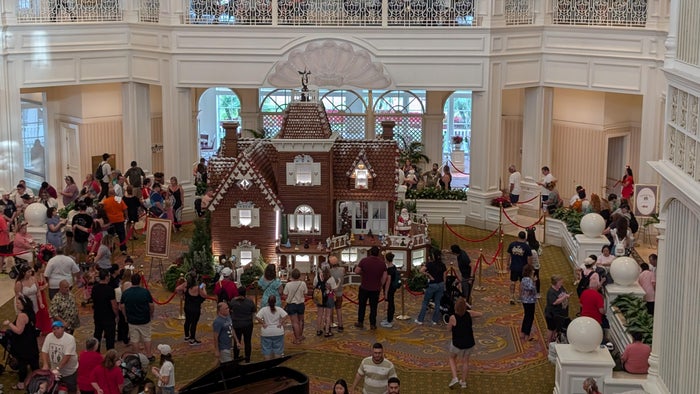 Grand Floridian Christmas gingerbread display close up