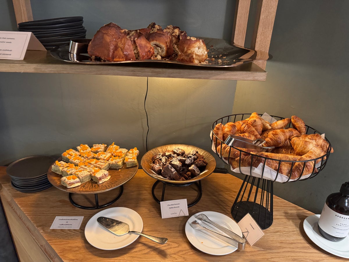 Hotel St George breakfast pastries