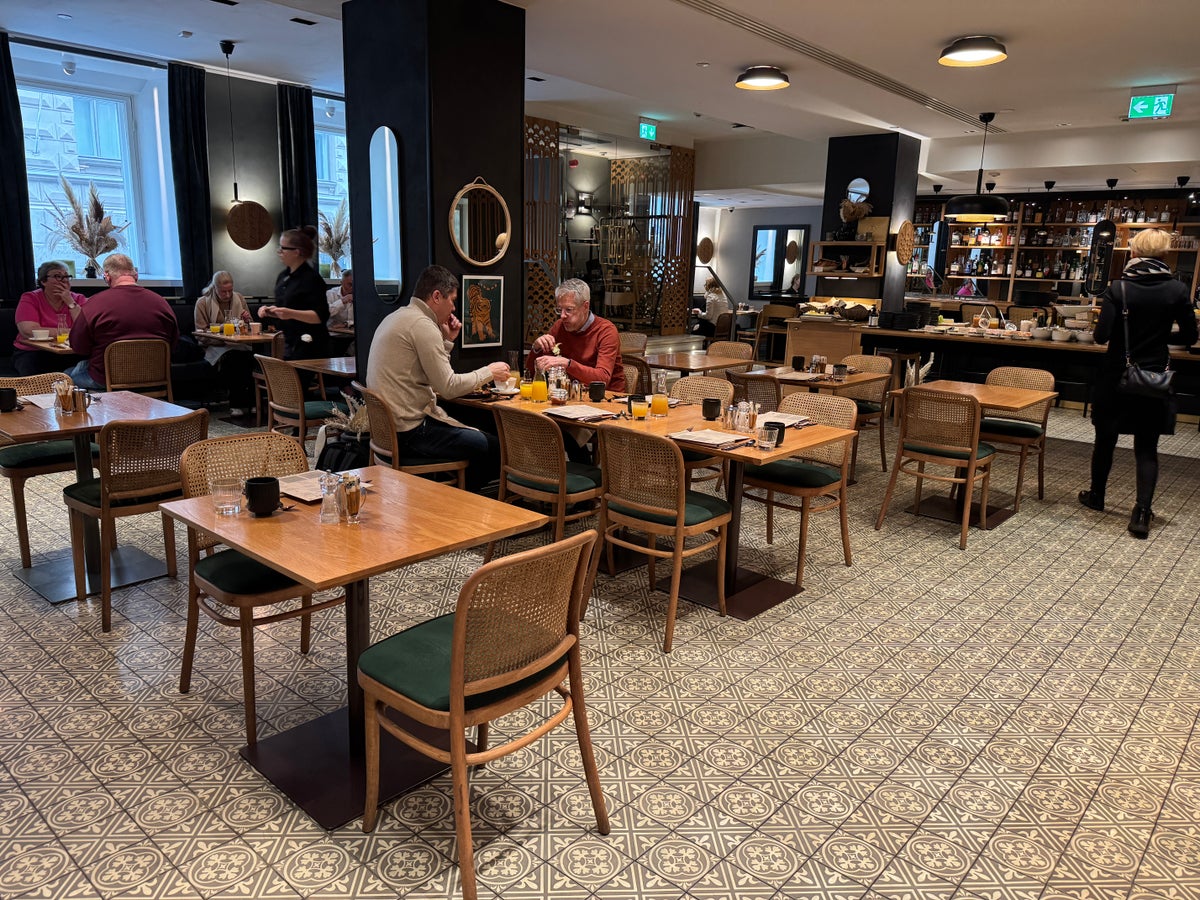 Hotel St George breakfast restaurant