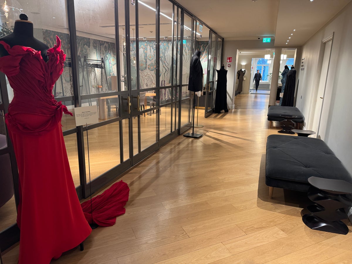 Hotel St George lobby dresses
