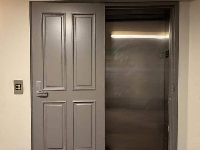 Hyatt Regency Sonoma Wine Country Sonoma Suite elevator door