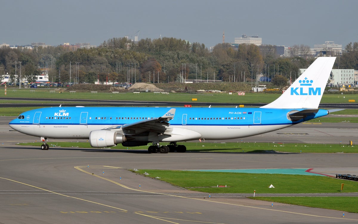 KLM A330 200