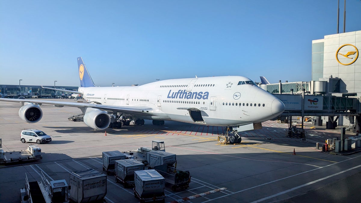 Southwest Explains Itself, Lufthansa Retrofits Its Jumbos, and Other Airline News From This Week